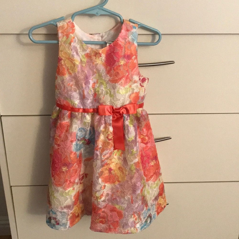 Beautiful dress by Rare Editions for baby girls 💝